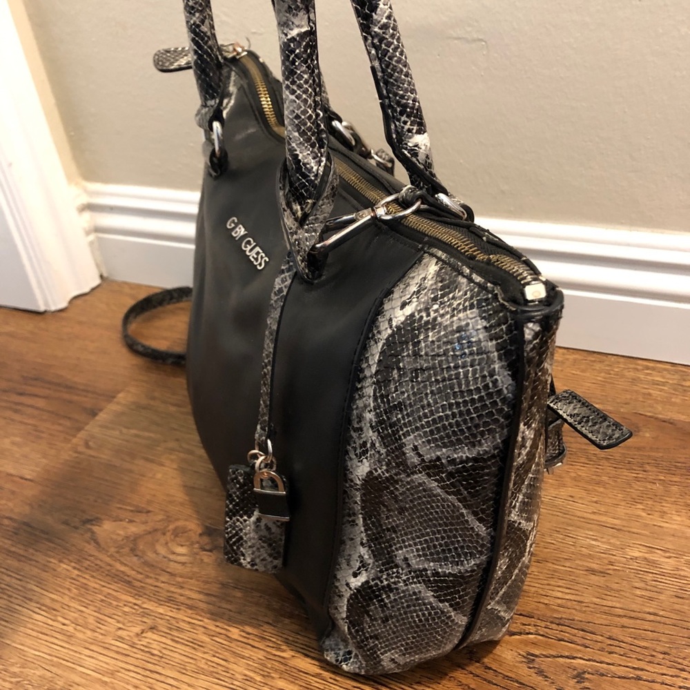 Purse - Picture 3 of 7